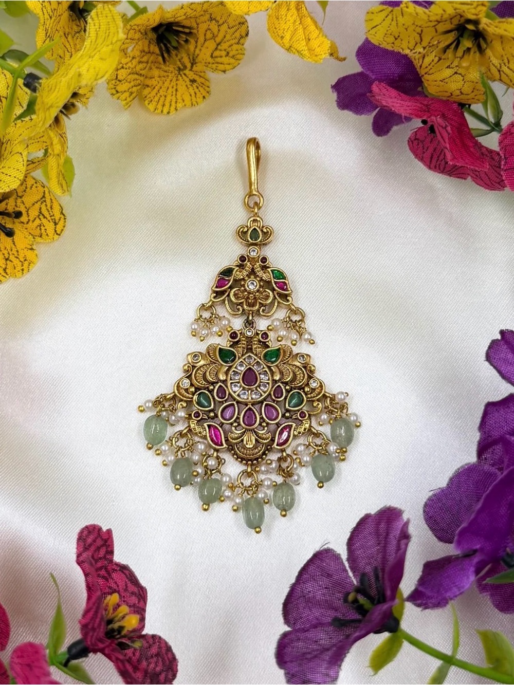 Traditional Gold-Tone Green & Pink Pendant Necklace Charm